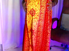 Hot mia macwal lady playing nude show with big belly.