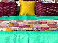 Desi Indian Unsatisfied Married hot archita bhabhi having hard sex with BoyFriend, Hindi Audio