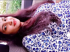 husband wife romantic car sex...Hindi Audio.