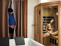AUNT UNMASKS THE PERVERSE PLAN OF THE YOUNG MAN AND HIS FRIEND TO SEE ME NAKED IN THE SAUNA