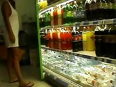 indian saxse gile in supermarket No panties or bra