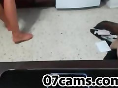 Squating small tits pala din cclg porn webcam