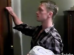 Naked men Twink host Stuart knows how to Naked men Twink host Stuart knows how to