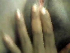 Horny PNG girl plays & fingers chodna ka video - PNG porn video