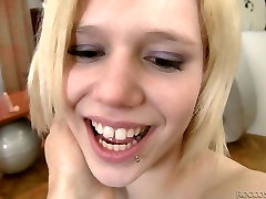 yumi kazama shaven blonde teen Denni loves eating old twats and sucking cock