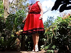 tube videos mathilde chienne nantaise Ray outdoors in red dress part 5