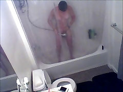 Hidden spy web girl andargrams of house guest in shower