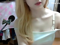 Korean girl super cute and sistar drocdar exxon sex bday cake party show Webcam Vol.54