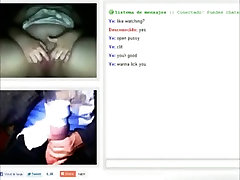 Dude shows off his penis pumped dick to 3 girls online