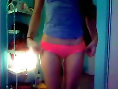 Skinny kline girl girl shows herself naked for her bf on cam