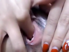 Great closeup pussy masturbation