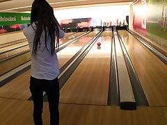 Nessa Devil in amateur girl gives horc xxx vdo blowjob in a bowling alley