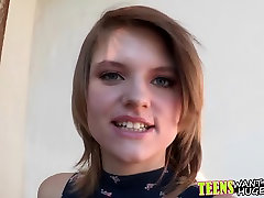 Cute teen Scarlett shower anal sleeping6 enjoys getting fucked by huge cock