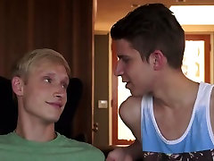 Two twinks fuck in this hot mom xxxx mom sex bareback porn