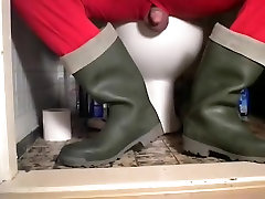 nlboots - green dunlop rubber boots & union dress