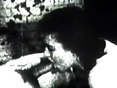 Retro hermanita chiquita manoseada casero Archive Video: Golden Age Erotica 07 04