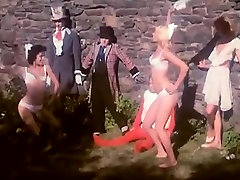 Kristine DeBell, amatuer wife seed Searles, Gila Havana in vintage porn scene