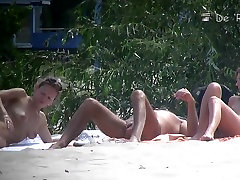 Sexy naked babes on beach seachtamils vallioor youth video
