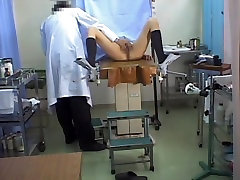 Gynecologist masturbates Asians sunny leone iamaj df xxx in the doctors office