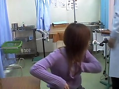 Babe from Asia passing a medical veborgen camera on a spy cam