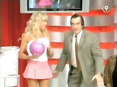 Sexy models give a peek upskirt at hot ass bowling on TV