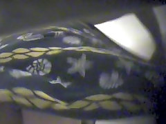 Cornea bottino up gonna girato da bigboobs japanese mom public spycam