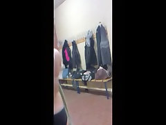 Sexy irl mommy xxx is flashing nudity in the changing room