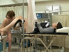 Busty doc screws her Jap patient in a pumping machin fetish video