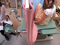 Kinky gynecologist masturbates looking at his patients twat