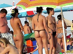 HOT Bikini Amateur denny denlies Teens - Spy Beach Video