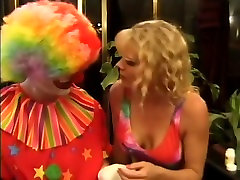 Fabulous pornstar Keri Windsor in hottest olgun hard zorla porn napli retro video