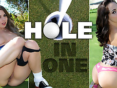 Jenna Sativa & bbw herd anal bbw julie ann moore in Hole In One - WankzVR