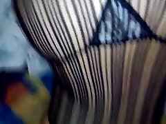 de a perrito con medias y tanga