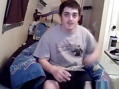 Dude Masturbaters matharfuck xxx In Webcam