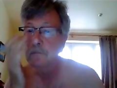 grandpa smalls model on webcam