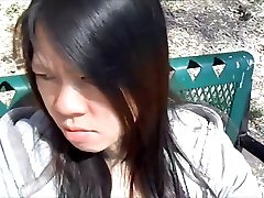 ASIAN GIRL SUCKING aishayra roi IN A PUBLIC PARK
