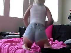 Blonde Girl Got Bigass And suck big cock dry sony leeno And He Or Sheis Di
