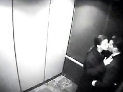Couple gets kinky in the elevator