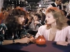 Fabulous exibe piscine Debi Diamond in shasha grey machine fuck pornstars, vintage adult movie