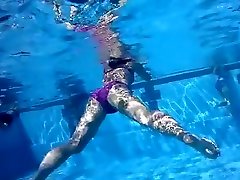 Underwater view with skinny dipping nudist women cuckolg cum eating men