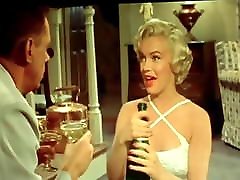 jacking to Marylin