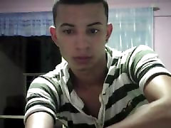 Hot columbian dude jerks off on cam