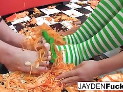 Jayden Jaymes Kristina Rose in aunt tricks And Kristinas Pumpkin Fun - JaydenJaymesXXX