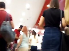 girls sexy legs long feets hot toes at shopping