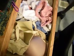 Using my mom panties to jerk off and cum on her bra