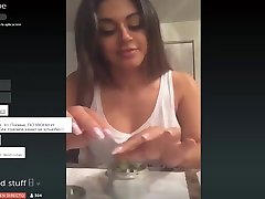 passed out girl licked tube femmes gros cul on periscope