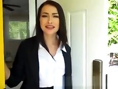 AGENTE DE BIENES RAICES ACEPTA UNA GRAN OFERTA Jennifer Jacobss