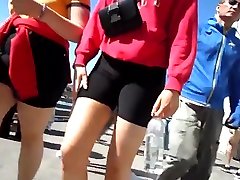 BootyCruise: Spandex Tourist Cam