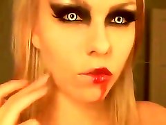 sexy vampire makeup