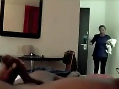 Desi boy orgasm free pron front of lady hotel maid